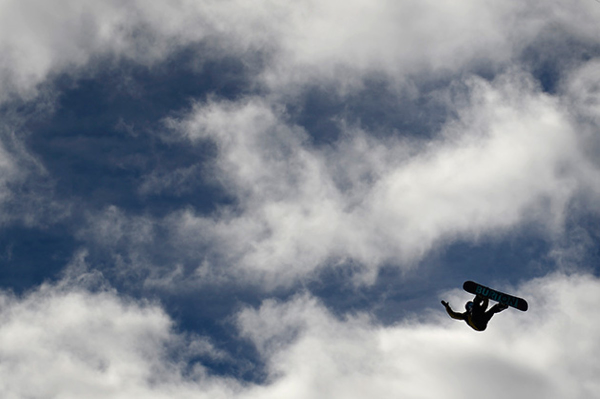 mark-mcmorris-snowboarding-world-cup-slalom-winter-season-630.jpg